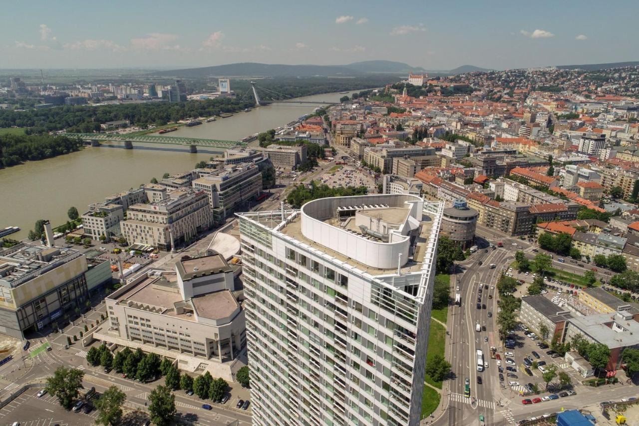 Zora Exclusive Apartment Pressburg Exterior foto