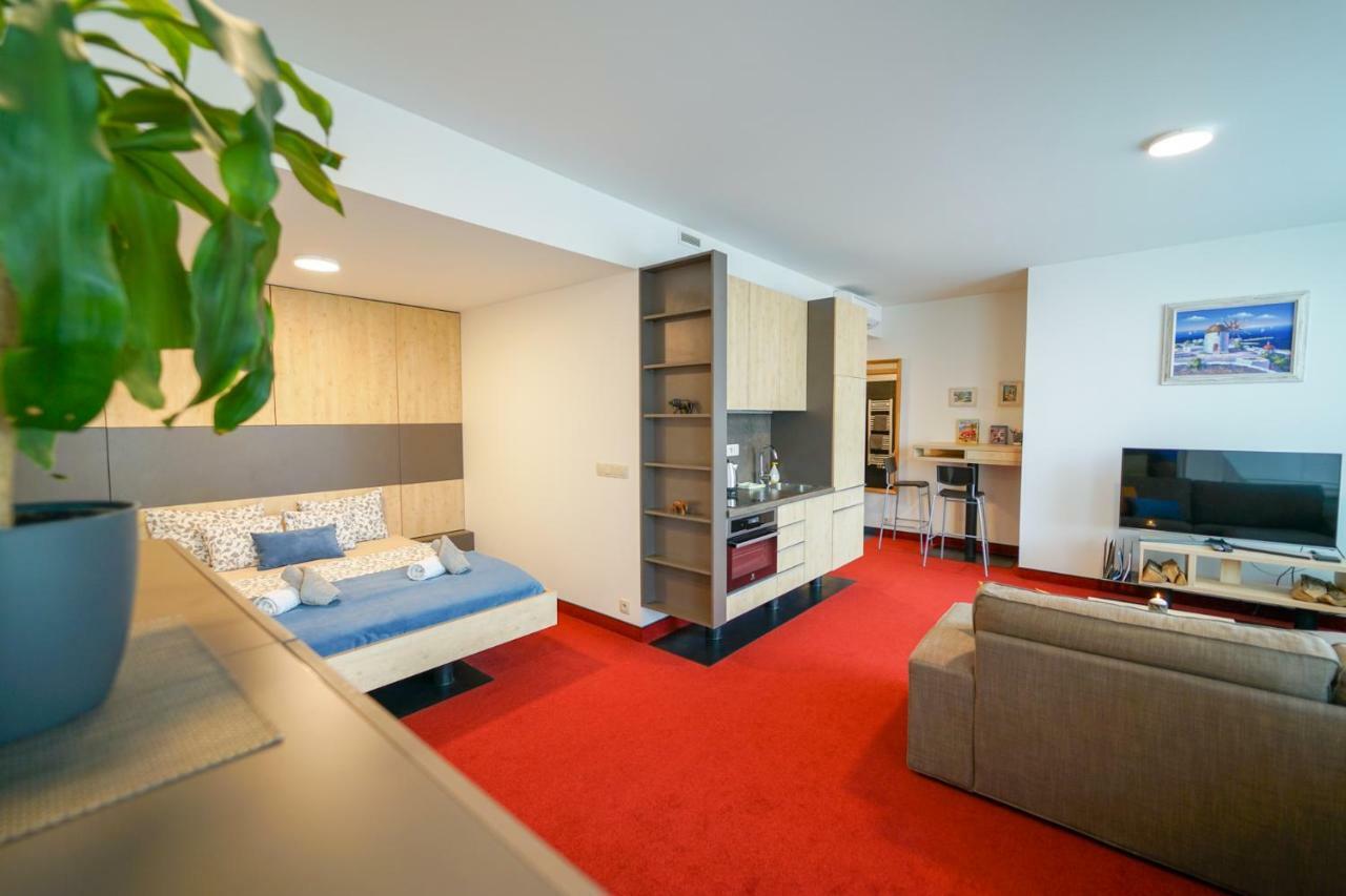 Zora Exclusive Apartment Pressburg Exterior foto
